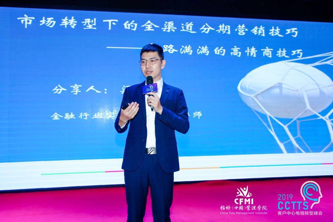 梁艺泷.jpg