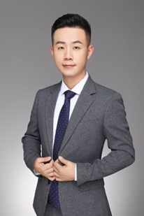 张震.png